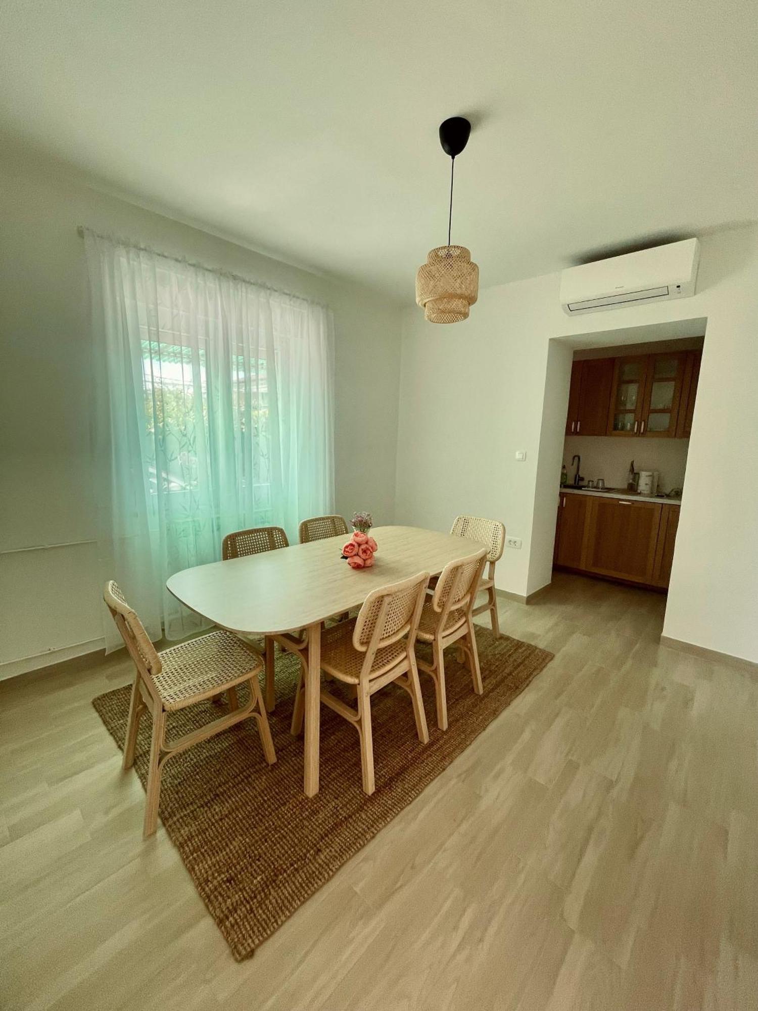 Lavrika Apartment *